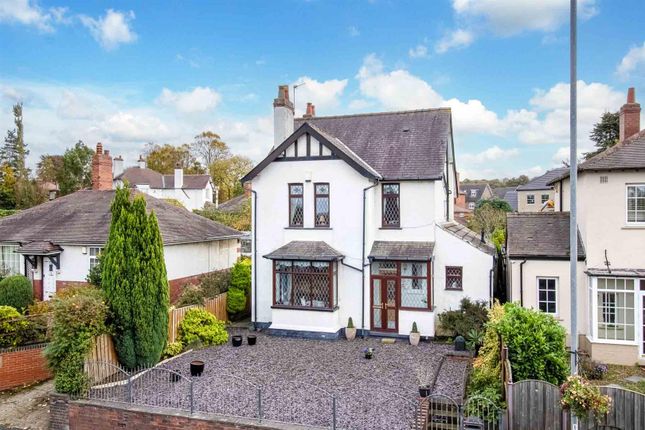 4 bed detached house