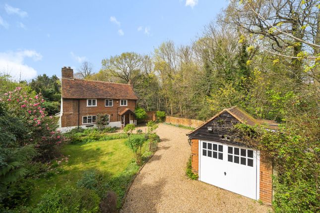 Barrs Lane, Knaphill, Woking, GU21 4 bed detached house for sale