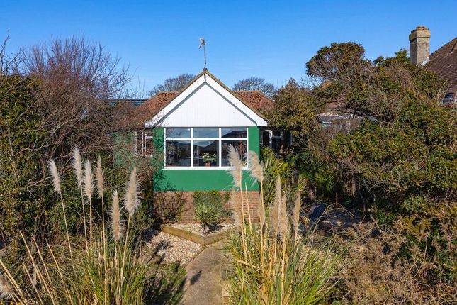2 bed detached house