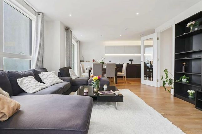 3 bed flat