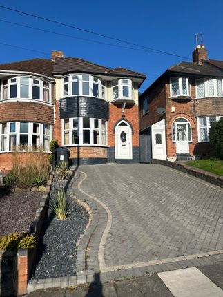 College Rd, Birmingham B73 3 bed semi