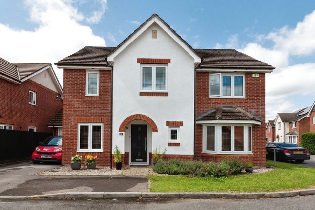 4 bed detached house