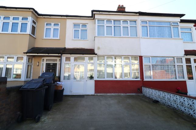 Henley Road, Ilford IG1 3 bed terraced house for sale
