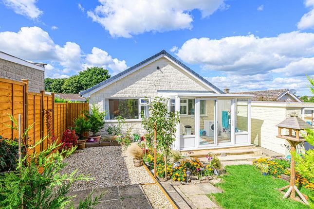 2 bed detached bungalow