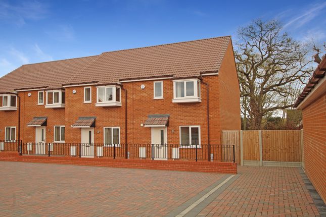 2 bed end terrace house