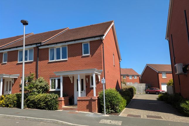 3 bed end terrace house