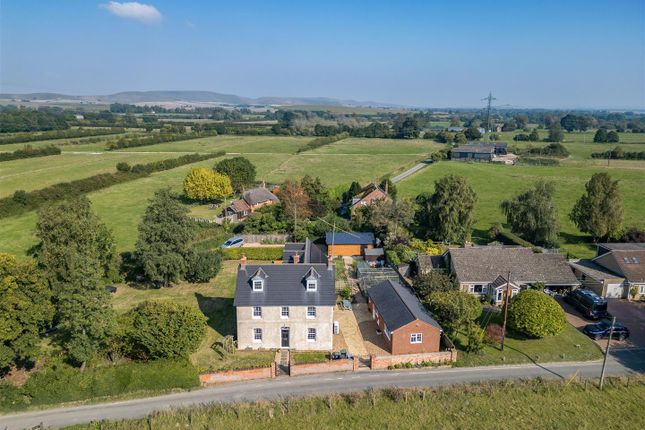 Little Horton 6 bed detached house for sale