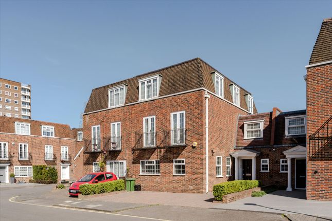 The Marlowes, St John's Wood NW8 5 bed terraced house for sale