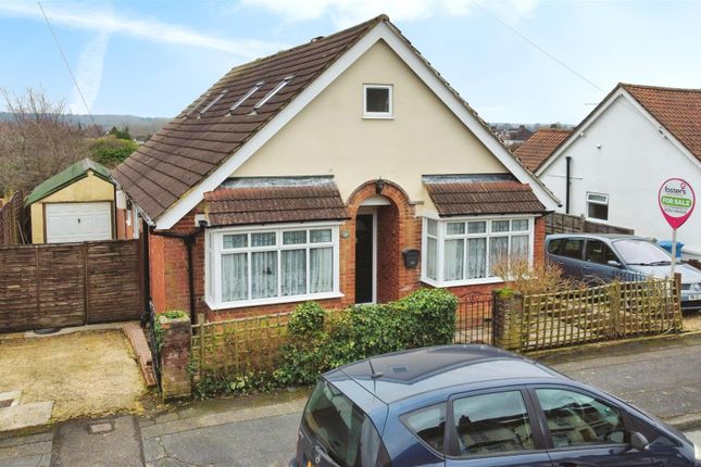 Park Road, Aldershot 3 bed detached house for sale