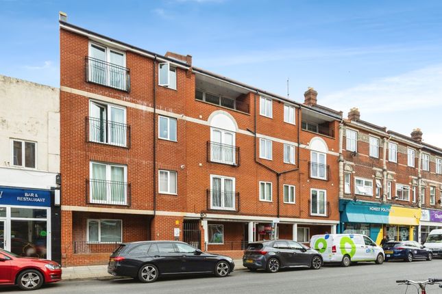 2 bed flat