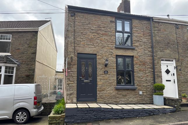 2 bed end terrace house