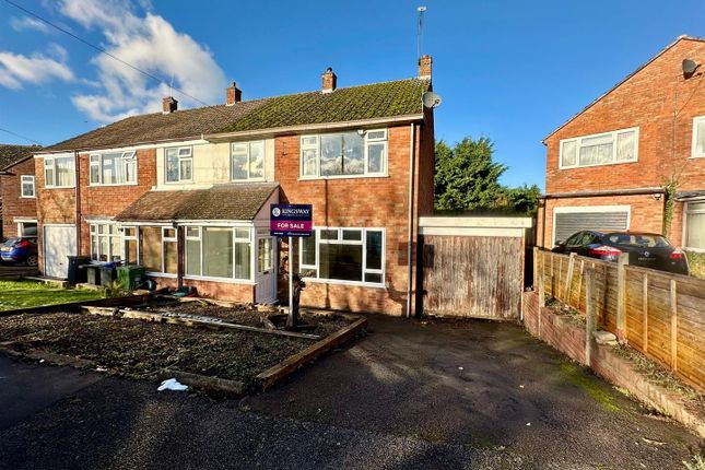 3 bed semi-detached house