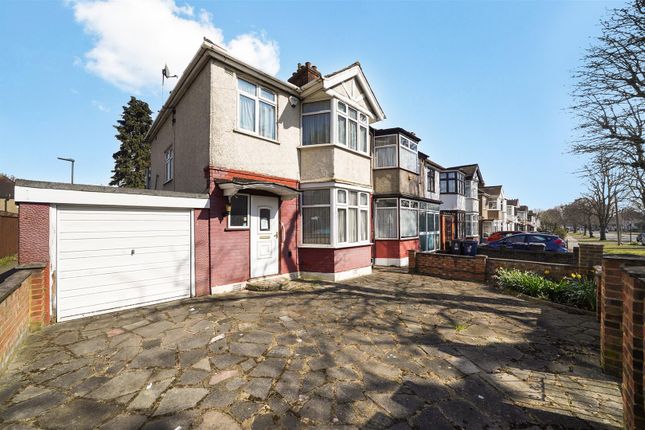 Whitton Avenue East, Greenford 3 bed end of terrace house for sale