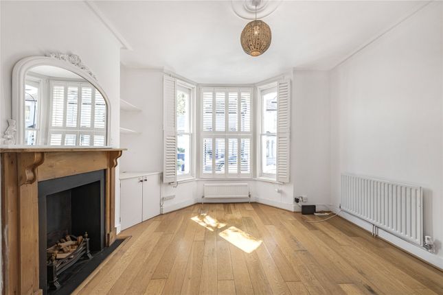 Sherbrooke Road, Fulham, London, SW6 2 bed flat for sale