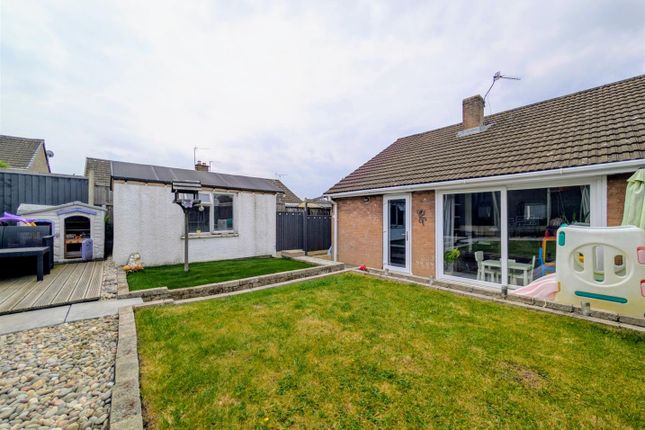 2 bedroom semi-detached bungalow for sale