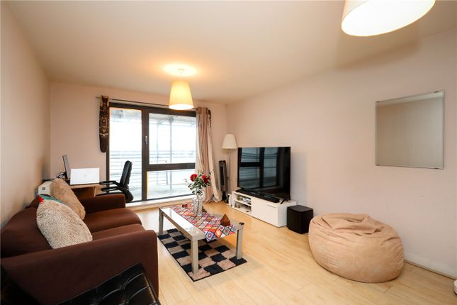 Uxbridge Road, London, W13 2 bed apartment for sale