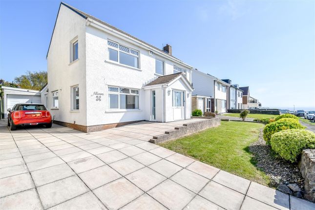 4 bed detached house
