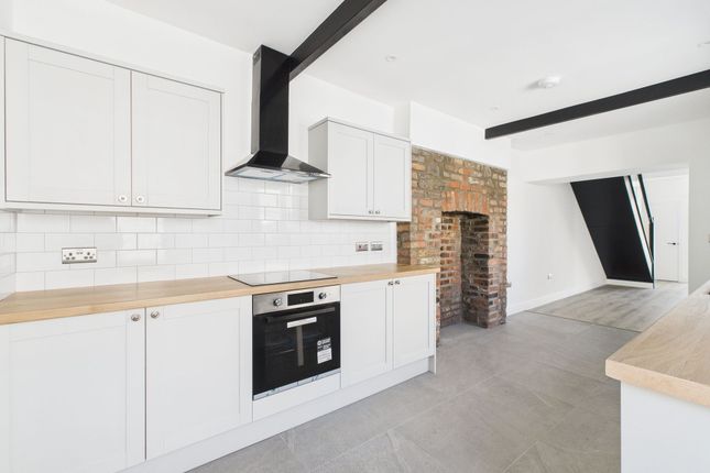 2 bed semi-detached house