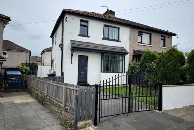 Fagley Crescent, Fagley, Bradford 3 bed semi
