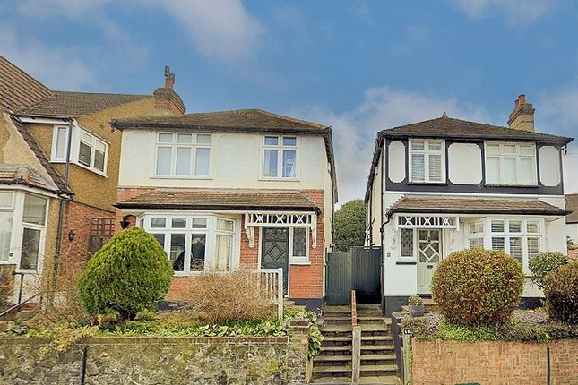 3 bed detached house