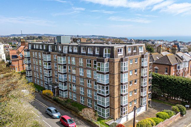 2 bed flat