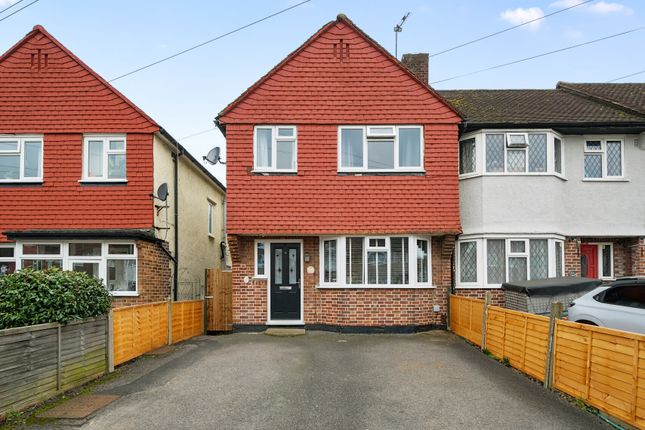 Pembury Avenue, Worcester Park KT4 3 bed end of terrace house for sale