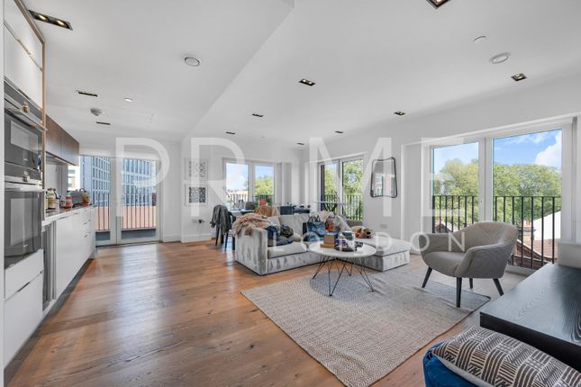 Keybridge House, 2 Exchange Gardens... 2 bed apartment for sale
