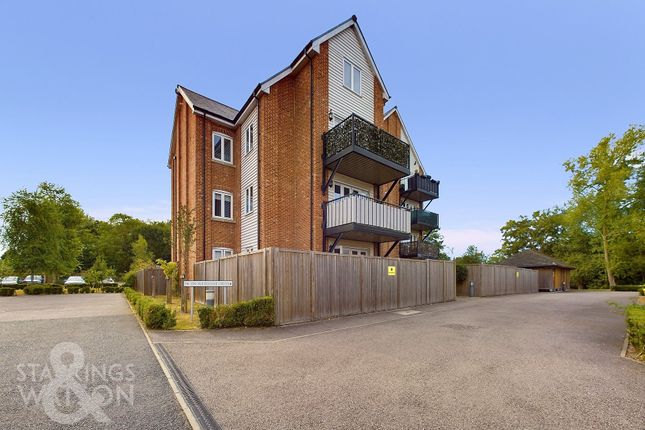 Waterside Drive, Ditchingham, Bungay 2 bed flat for sale