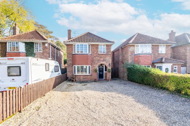 3 bed detached house