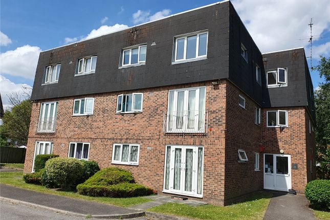 High Street, Slough SL3 1 bed flat for sale