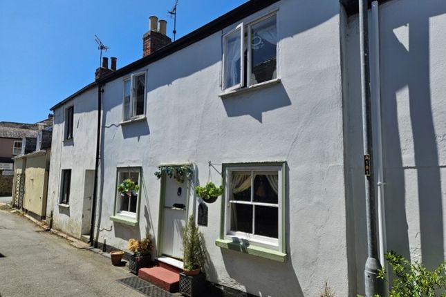 2 bedroom cottage for sale