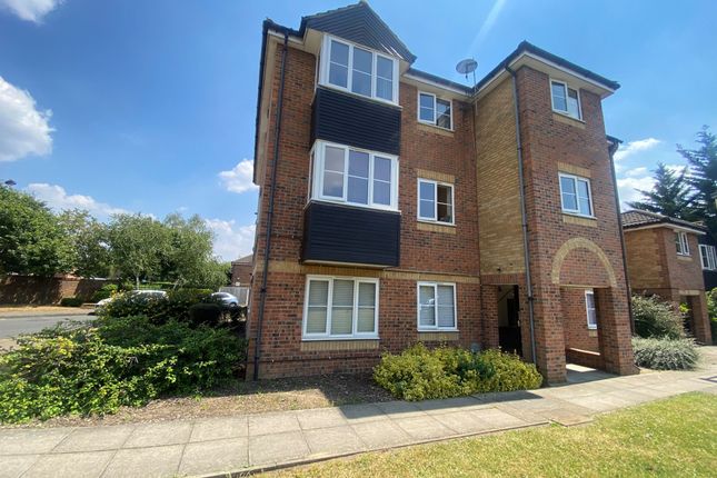 Lowden Road, Southall 2 bed flat for sale