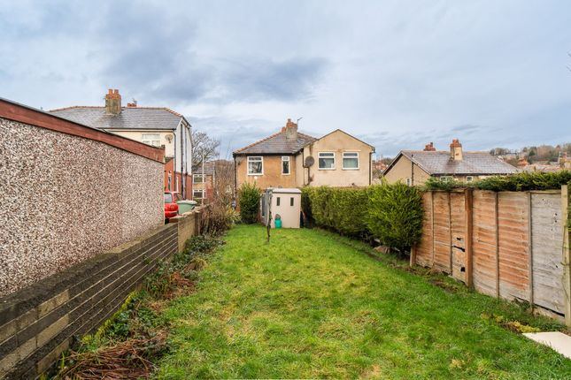 Alder Street, Huddersfield, HD2 3 bed semi