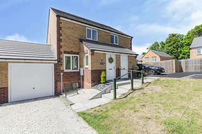 2 bedroom semi-detached house for sale