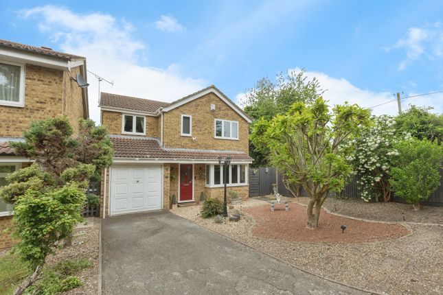 4 bed detached house