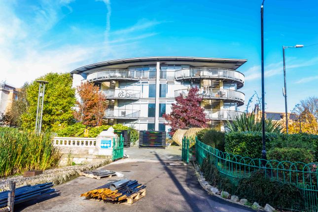 1 bed flat