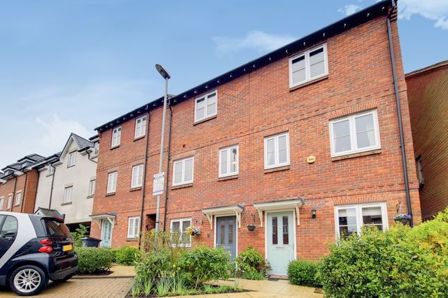 High Wycombe HP13 4 bed townhouse for sale