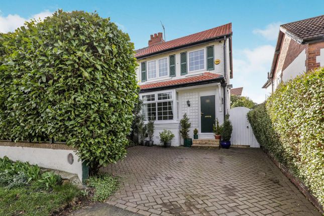 Station Road, Pannal, Harrogate, HG3 1JN 3 bed semi