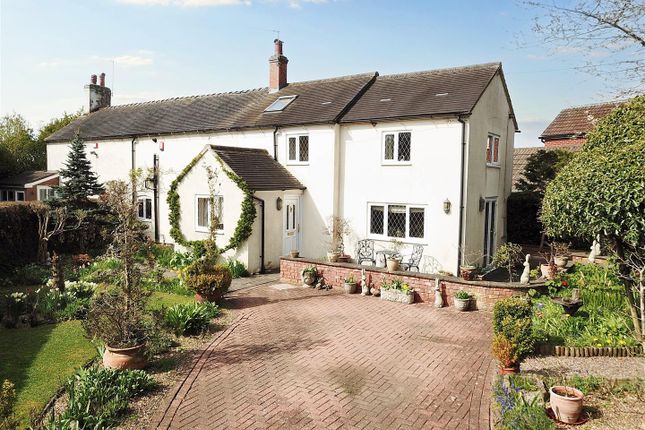 Pool Cottages, Burston 2 bed cottage for sale