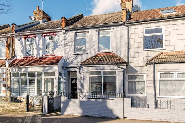 Pulleyns Avenue, London E6 2 bed house for sale