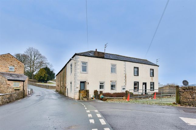 Brow Bottom, Grindleton BB7 2 bed cottage for sale