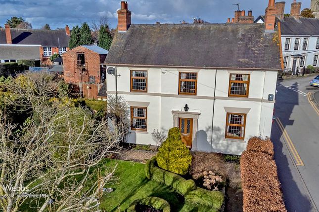 3 bed detached house