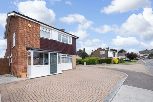 3 bed detached house