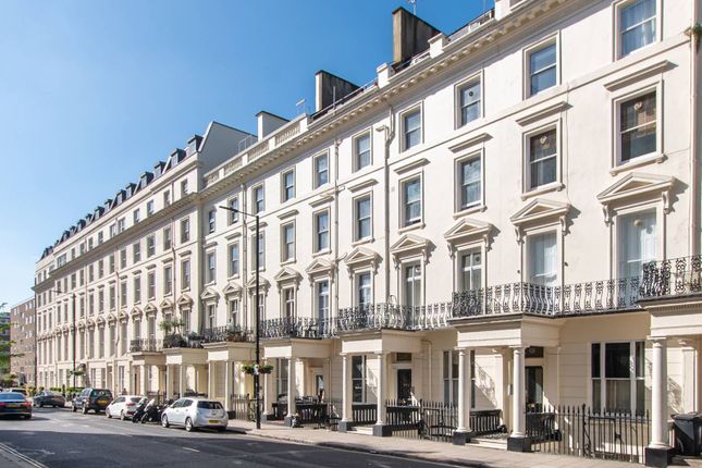 Gloucester Terrace, Lancaster Gate... 1 bed flat for sale