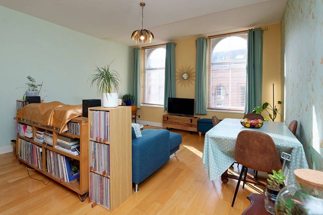 Flat 3/4, 70 Miller Street, Merchant... 2 bed duplex for sale