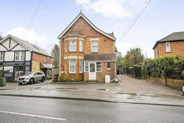 4 bed detached house