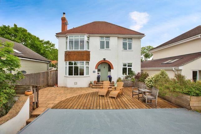 4 bed detached house