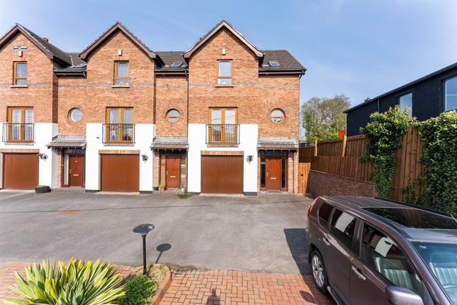 3 bed town house