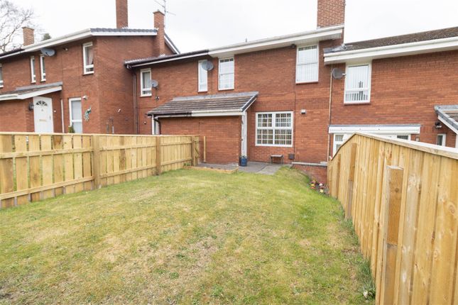 Burnopfield Road, Rowlands Gill 3 bed terraced house for sale