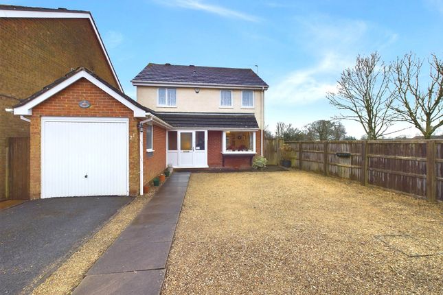 Chiltern Ridge, High Wycombe HP14 4 bed detached house for sale